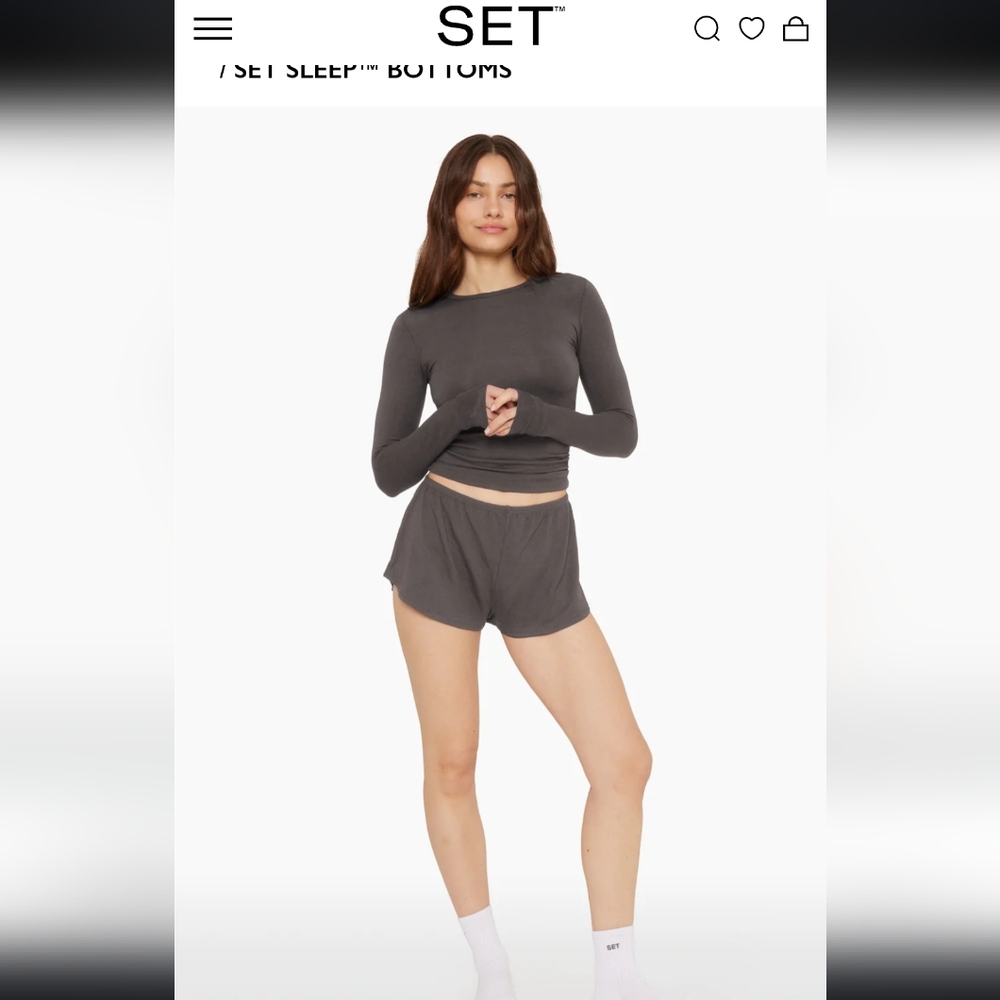 SET Active dark green sleep Long Sleeve Top & Sleep Shorts
